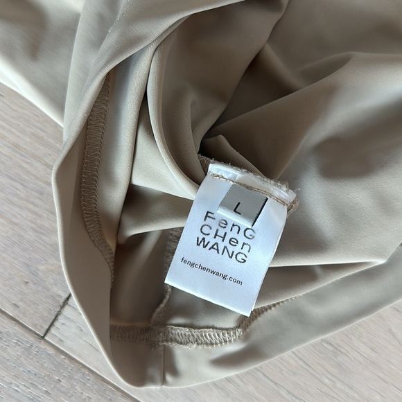 Feng Chen Wang short sleeved tan top - very cool and creative - size Large - Picture 6 of 6